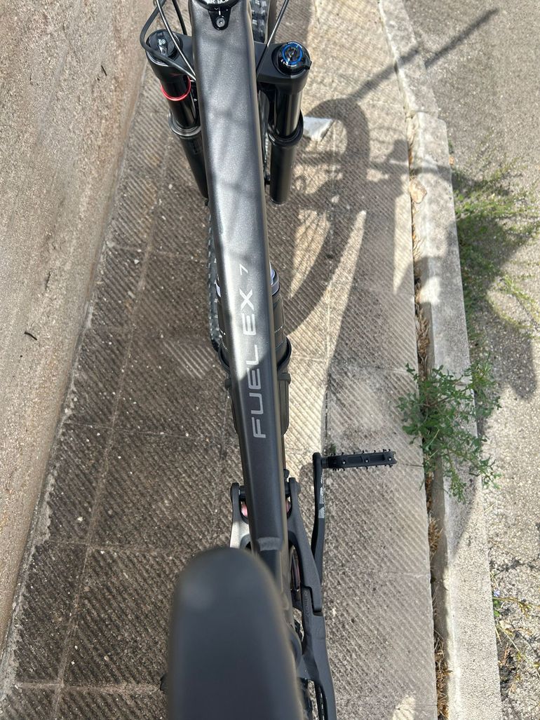 Brugt Trek Fuel EX 7 2022 2022 Mountainbike — billede 5 af 5