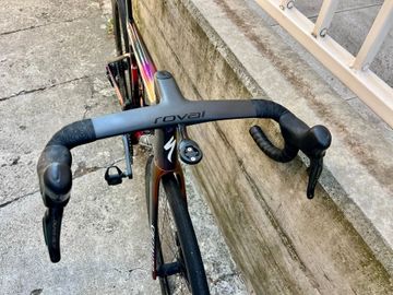 Gebrauchtes TARMAC sl8 Custom Shimano Dura Ace Di2 2024 Road & Gravel, Violett — Bild 11 von 12
