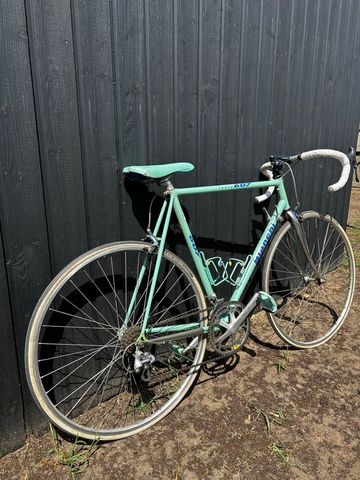 Used Bianchi Custom Shimano Exage 1993 Road & Gravel, Green — image 5 of 5