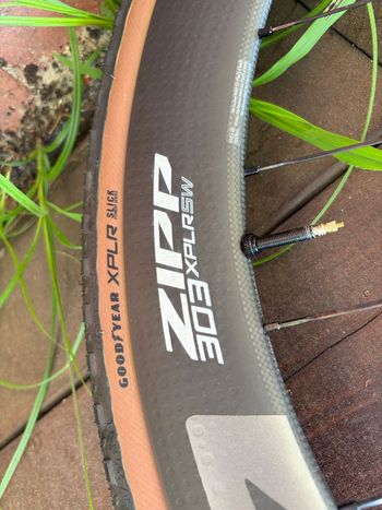 Used Pinarello Grevil SRAM Red eTap AXS 2025 Road & Gravel, Green — image 5 of 17