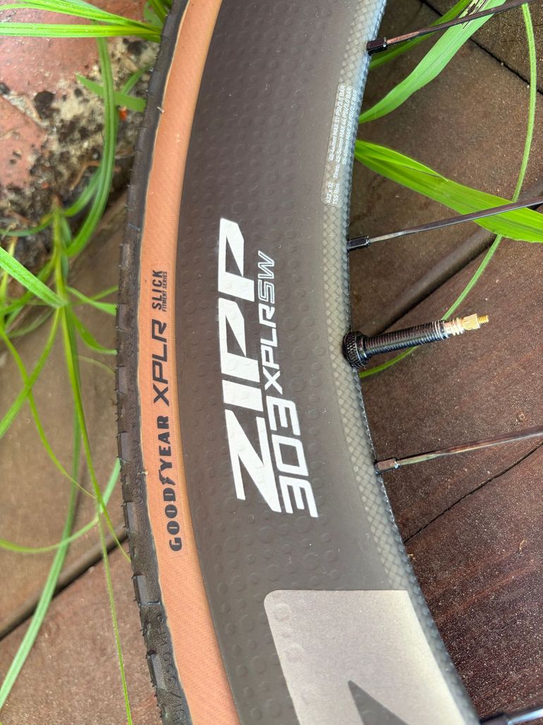 Used Pinarello Grevil SRAM Red eTap AXS 2025 Road & Gravel, Green — image 5 of 17