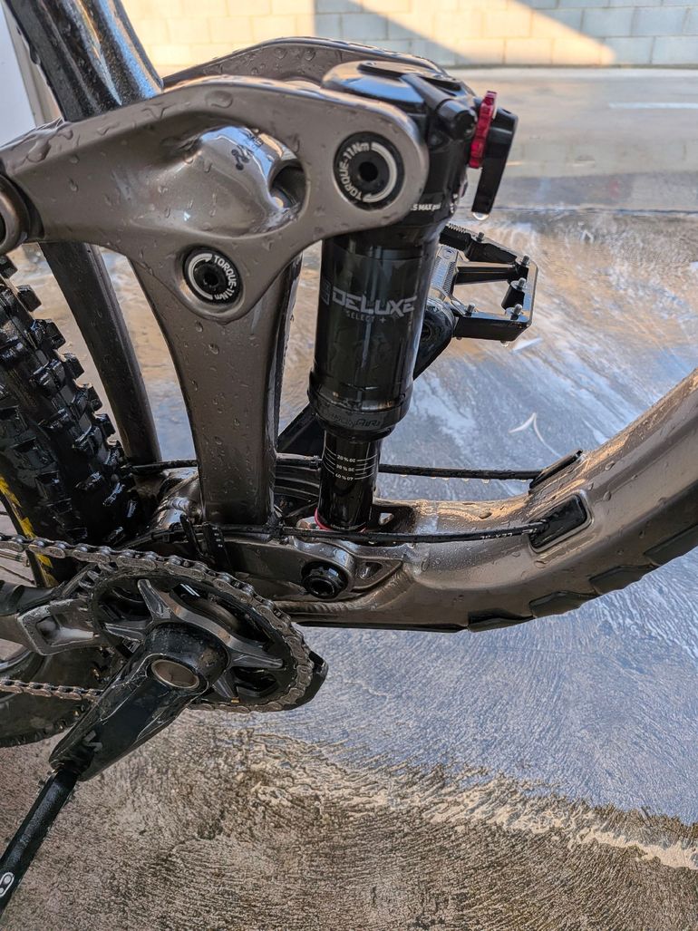 Giant Reign 29 2022 2022 Mountainbike usato, Nero — immagine 6 di 9