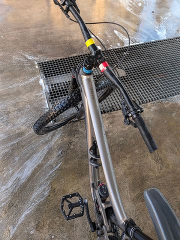Tweedehands Giant Reign 29 2022 2022 Mountainbike — afbeelding 9 van 9