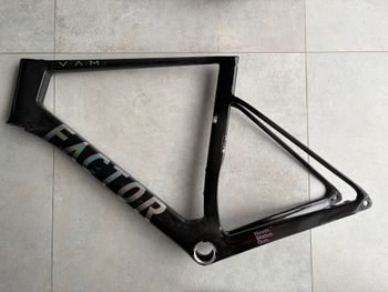 Used Factor Ostro Frameset 2025 2025 Road & Gravel, Black — image 2 of 18