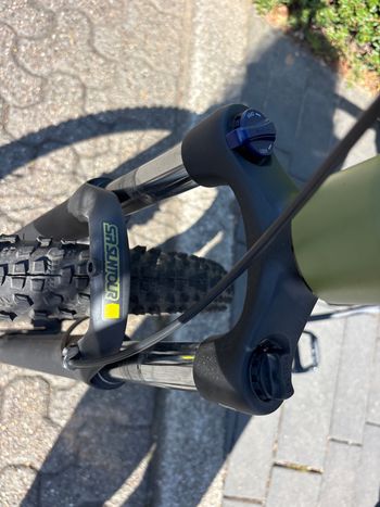 Použité Raymon Custom Tektro 2022 Mountainbike — obrázek 9 z 9
