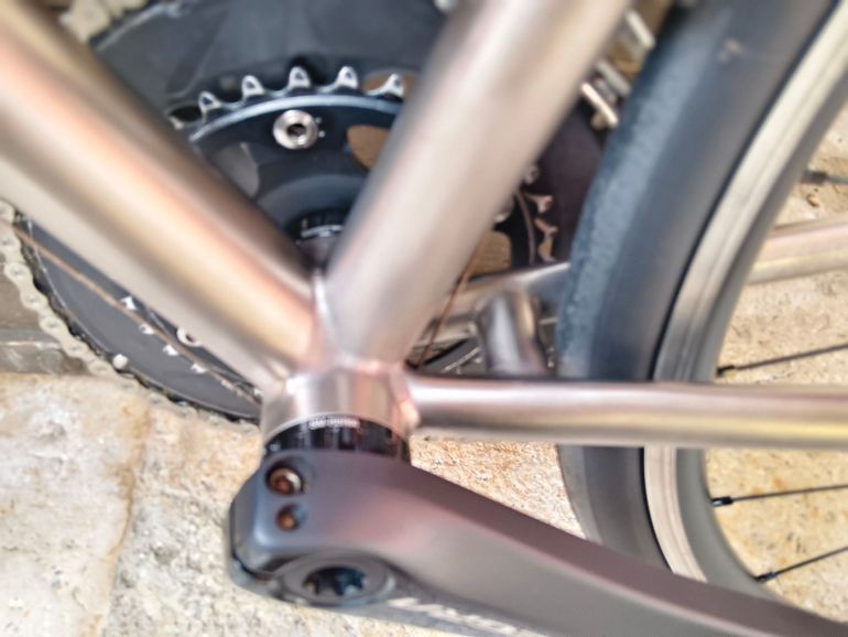 Used Titanio Custom Custom Shimano Ultegra 2018 Road & Gravel, Light Gray — image 9 of 11