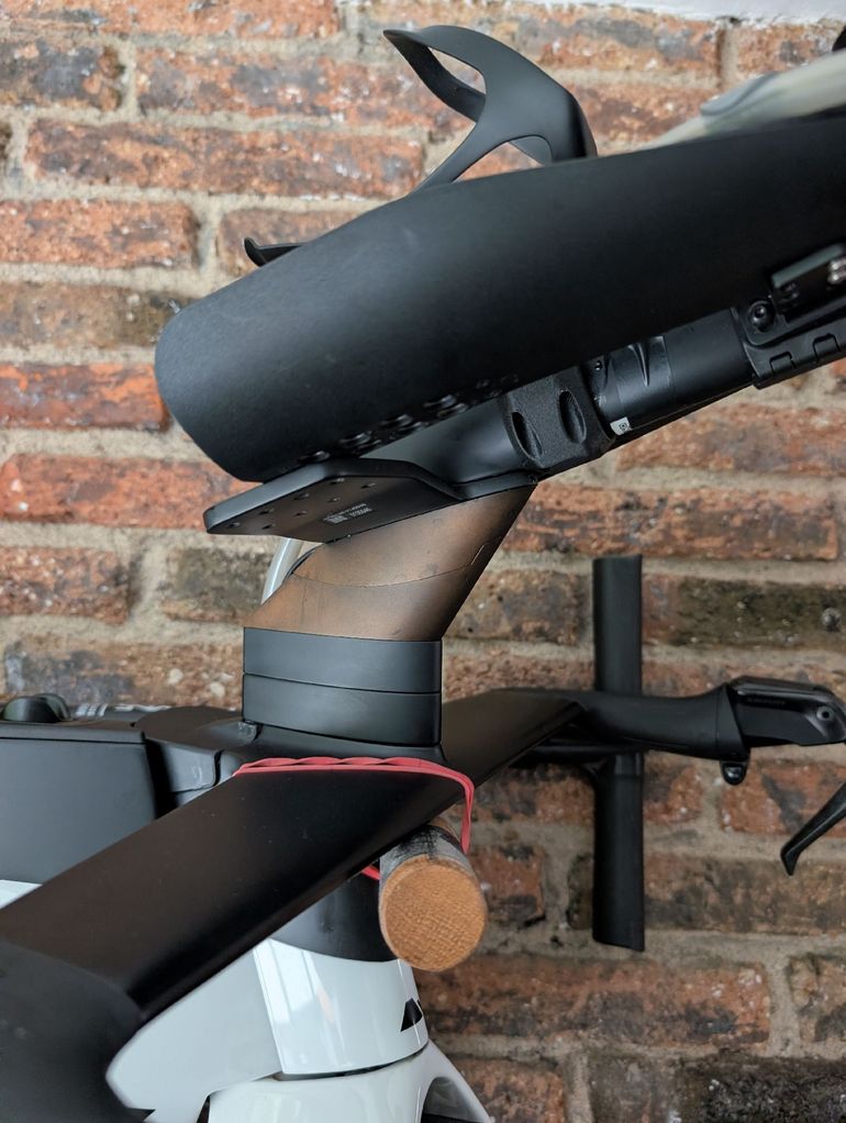 Brugt Canyon Speedmax CFR Disc eTap 2022 2022 Road & Gravel — billede 9 af 10