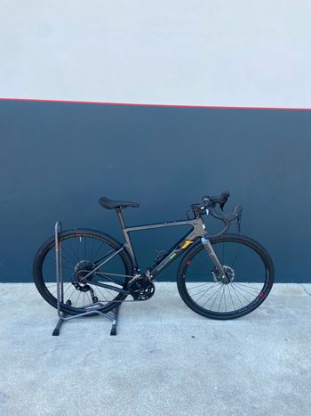 Gebrauchtes 3T Ultra 2024 Road & Gravel, Schwarz — Bild 2 von 4