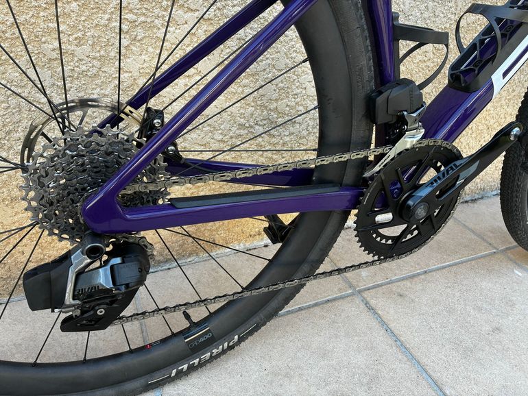 Gebrauchtes BMC Kaius 01 THREE 2024 2024 Road & Gravel, Violett — Bild 2 von 4