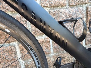 Brugt Canyon Aeroad CF SLX 8.0 2018 2018 Road & Gravel — billede 2 af 6