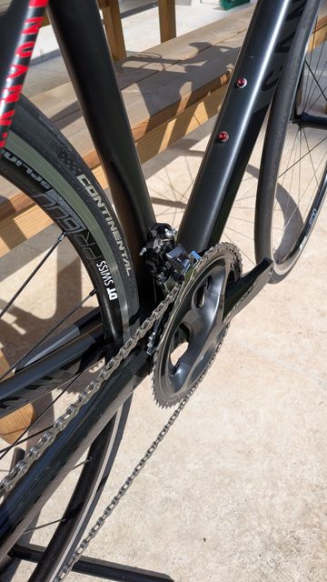 Canyon Ultimate CF SLX 8.0 2018 2018 Road & Gravel de segunda mano, Negro — imagen 5 de 7