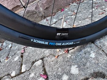 Used Specialized Roubaix Comp 2020 2020 Road & Gravel, Black — image 7 of 11