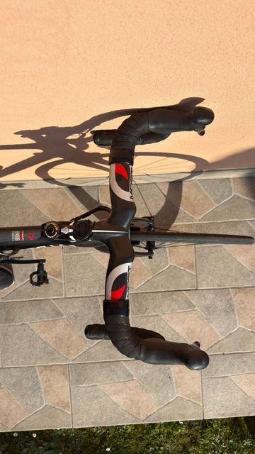 Used Pinarello Dogma Shimano Dura Ace Di2 2018 Road & Gravel, Black — image 3 of 13