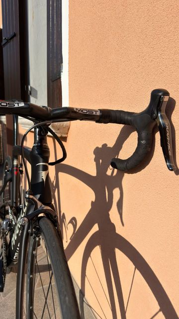 Used Pinarello Dogma Shimano Dura Ace Di2 2018 Road & Gravel, Black — image 6 of 13