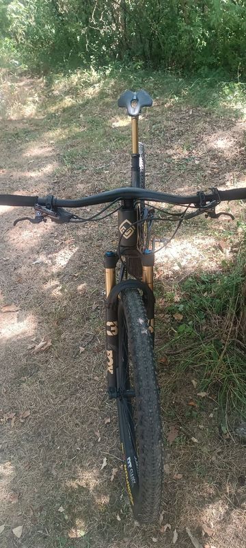Megamo TRACK 04 CW 2025 2025 Mountainbike usato, Nero — immagine 5 di 9