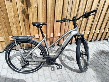 Gebrauchtes CUBE KATHMANDU HYBRID, ONE 625 2023 2023 Urban & Touring