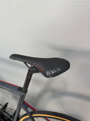 Brugt BMC Teammachine SLR02 DISC TWO 2018 2018 Road & Gravel — billede 14 af 14