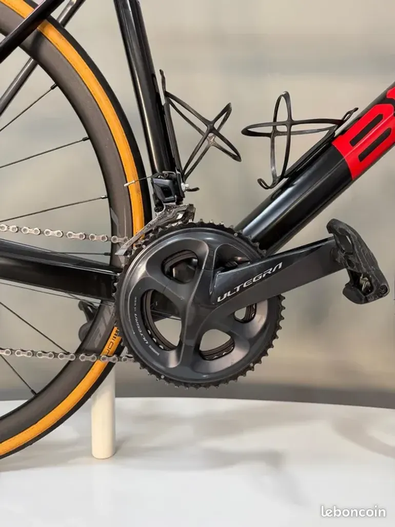 Brugt BMC Teammachine SLR02 DISC TWO 2018 2018 Road & Gravel — billede 5 af 14