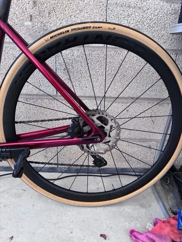 Brugt Trek Émonda SL 6 2024 2024 Road & Gravel — billede 11 af 18
