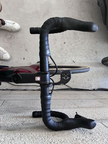 Brugt Trek Émonda SL 6 2024 2024 Road & Gravel — billede 12 af 18