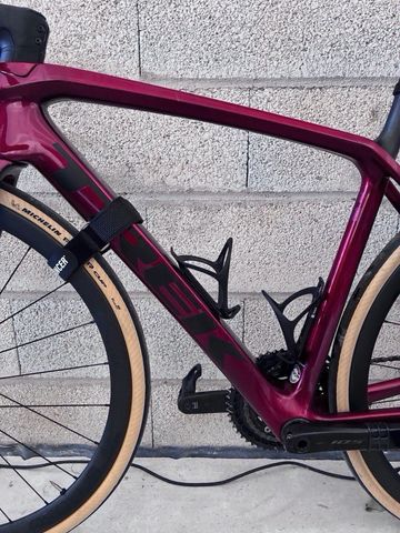 Brugt Trek Émonda SL 6 2024 2024 Road & Gravel — billede 9 af 18