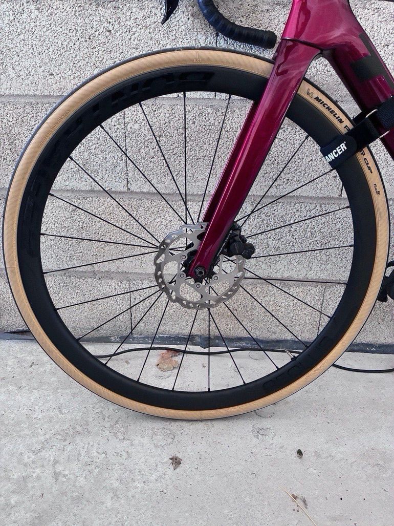 Brugt Trek Émonda SL 6 2024 2024 Road & Gravel — billede 8 af 18