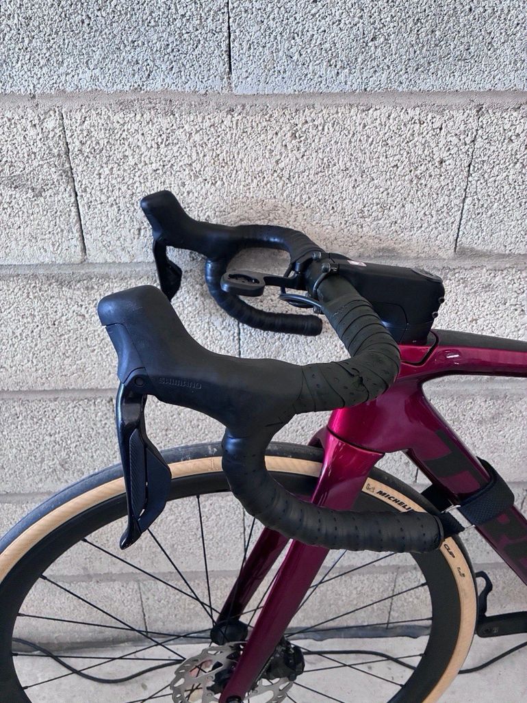 Brugt Trek Émonda SL 6 2024 2024 Road & Gravel — billede 7 af 18
