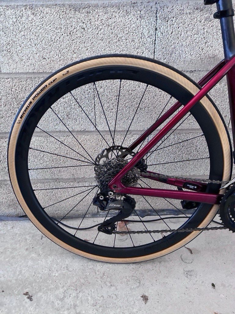 Brugt Trek Émonda SL 6 2024 2024 Road & Gravel — billede 17 af 18