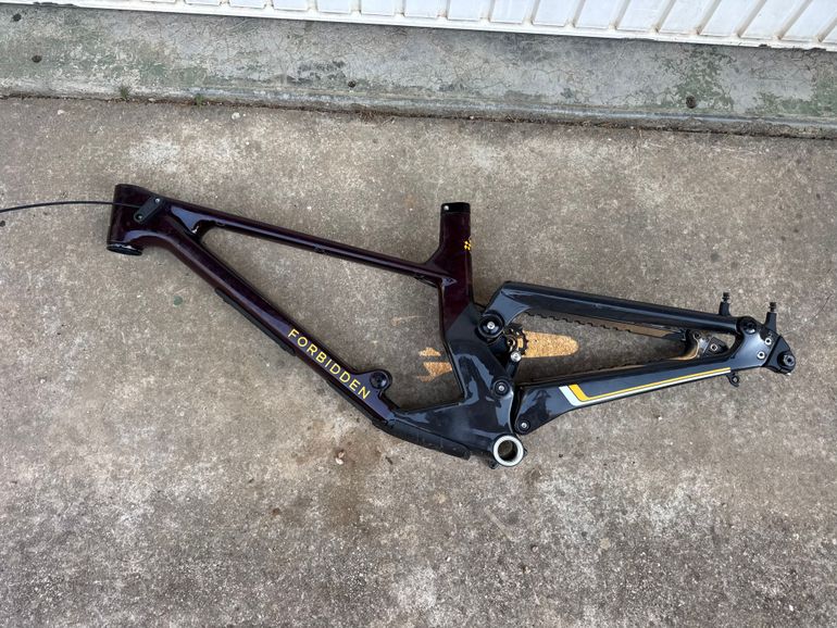 Forbidden Supernought Framekit 2026 Frameset 2026 Mountainbike d'occasion — image 2 sur 3