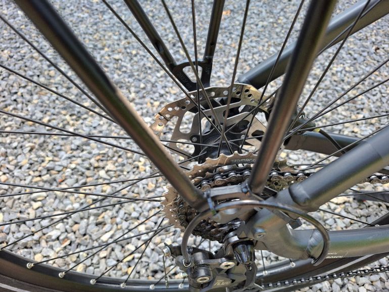 Used CUBE Custom Shimano CUES 2023 Urban, Black — image 3 of 3