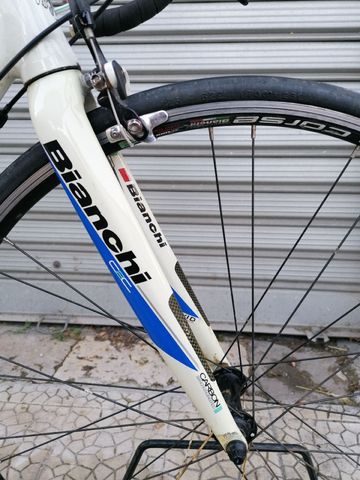 Used Bianchi Nirone Shimano Sora 2013 Road & Gravel, White — image 4 of 15