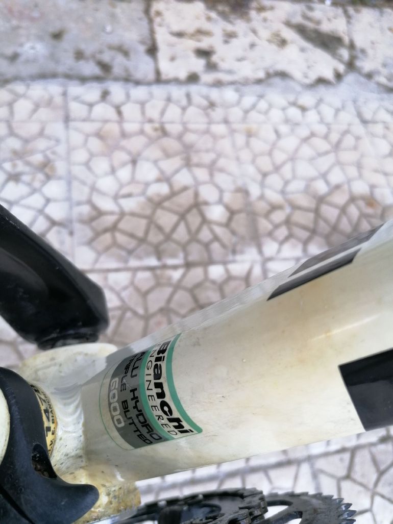 Gebrauchtes Bianchi Nirone Shimano Sora 2013 Road & Gravel, Weiß — Bild 7 von 15