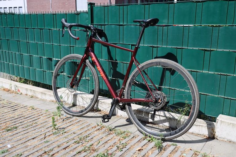 Brugt CUBE ATTAIN SLX 2023 2023 Road & Gravel — billede 2 af 17