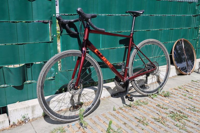 Brugt CUBE ATTAIN SLX 2023 2023 Road & Gravel — billede 3 af 17