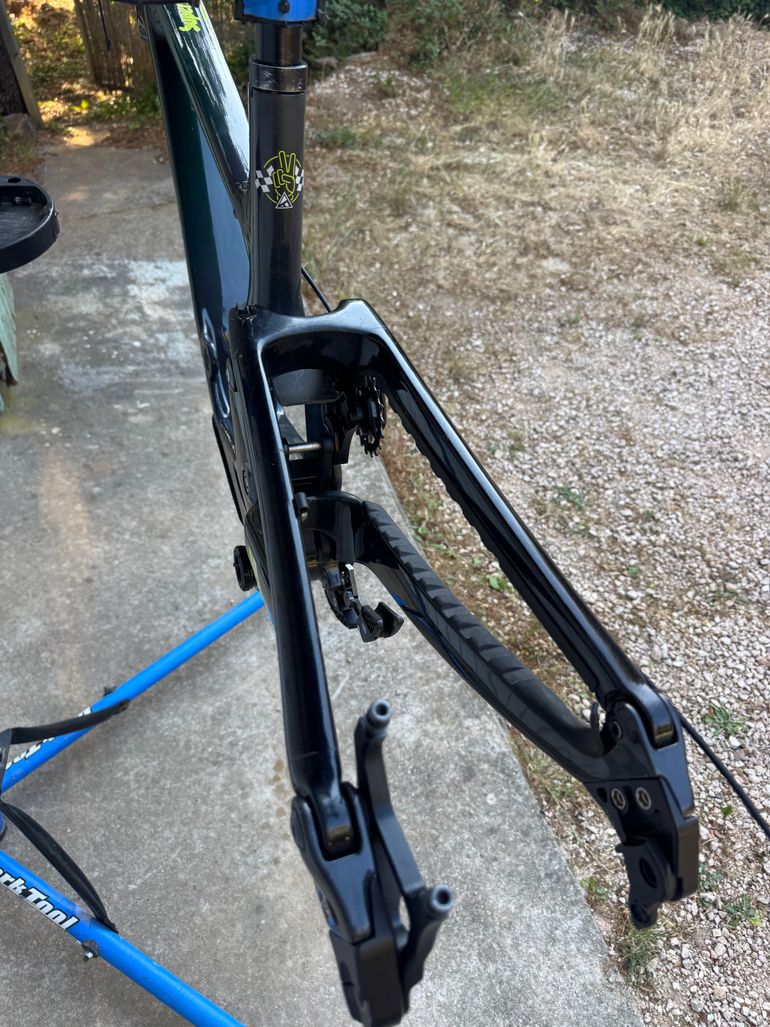 Gebrauchtes Forbidden Supernought Framekit 2025 Frameset 2025 Mountainbike, Schwarz, 29 — Bild 6 von 10