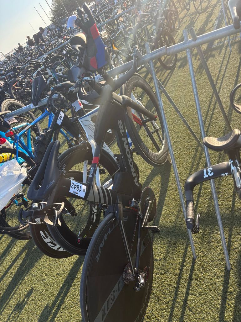 Used Argon 18 E119 Shimano Ultegra Di2 2021 Road & Gravel, Black — image 6 of 8