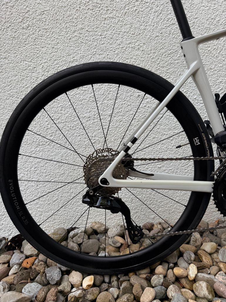 Brugt CUBE ATTAIN C:62, SLX 2025 2025 Road & Gravel — billede 3 af 10