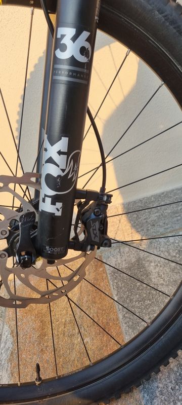 Tweedehands KTM PROWLER GLORIOUS 2021 2021 Mountainbike — afbeelding 4 van 5
