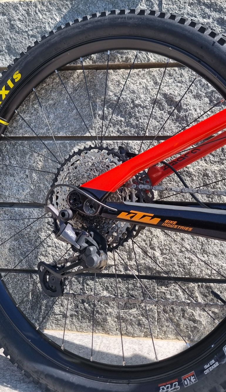 Gebrauchtes KTM PROWLER GLORIOUS 2021 2021 Mountainbike, Schwarz, 29 — Bild 5 von 9