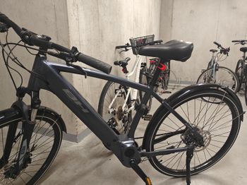 Used BH ATOM CROSS 2022 2022 Urban, Light Gray — image 5 of 5