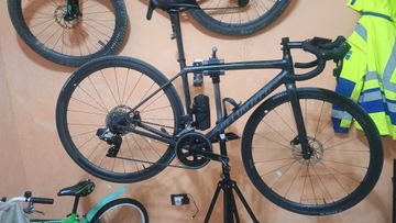 Gebrauchtes Specialized Aethos Comp - Rival eTap AXS 2023 2023 Road & Gravel