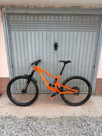 Used Santa Cruz HIGHTOWER R / Aluminum / 29 2022 2022 MTB