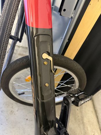 Gebrauchtes Trek Checkpoint SRAM Rival eTap AXS 2025 Road & Gravel, Rot — Bild 6 von 6