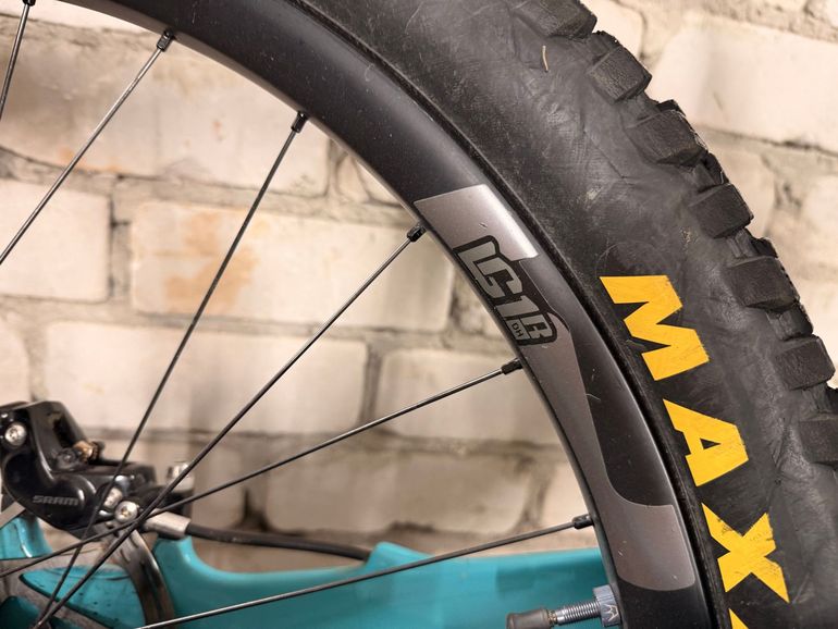 Brugt YT Industries Tues CORE 4 27 2023 2023 Mountainbike — billede 7 af 10