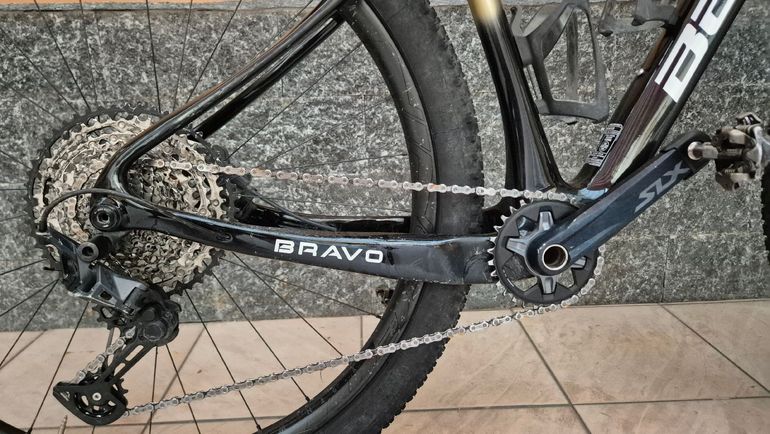 Używany Berria BRAVO 6 2022 2022 Mountainbike — zdjęcie 3 z 7