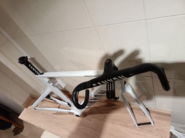 Brugt Canyon Aeroad CF SLX 7 AXS Speed 2024 Frameset 2024 Road & Gravel — billede 2 af 4