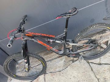 Scott Genius 720 2017 2017 Mountainbike usato, Nero — immagine 2 di 5