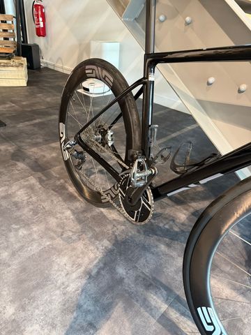 Used Enve Melee PRO RED 2025 2025 Road & Gravel, Black — image 4 of 5