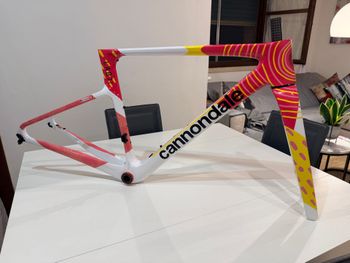 Used Cannondale Supersix Frameset 2025 Road & Gravel, White — image 2 of 14
