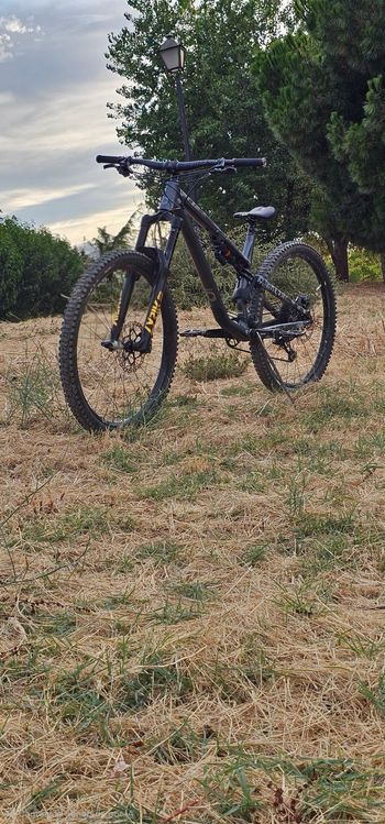 Brugt Commencal META AM 29 ESSENTIAL 2021 2021 Mountainbike — billede 3 af 3